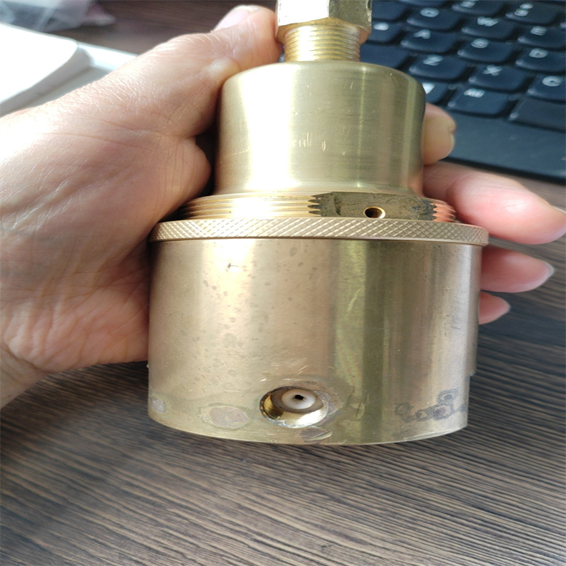 YQYK754减压器8.jpg YQYK754减压器8.jpg